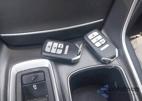 2018 Honda Accord Sport 2.0T z USA, uszkodzony, nr VIN 1HGCV2F39JA008395